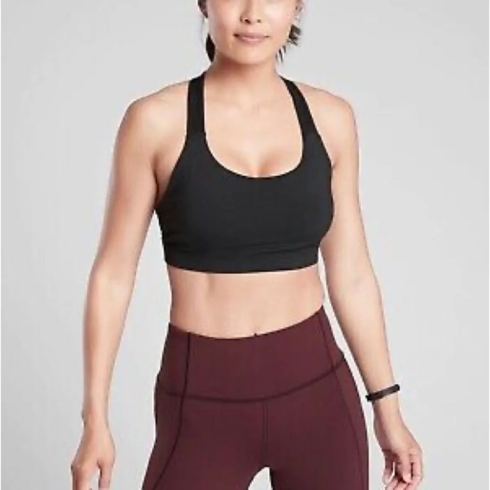3 Athleta Neutral Sports Bras XS Athletic Bundle Black Bra Top Set